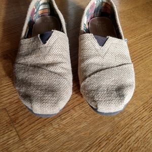 Toms Burlap Flats